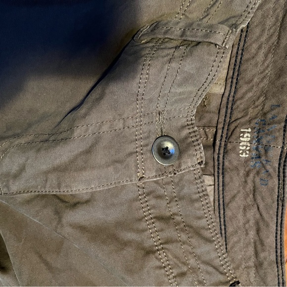 Lands’ End Canvas Cargo Pants 6 - Picture 6 of 10